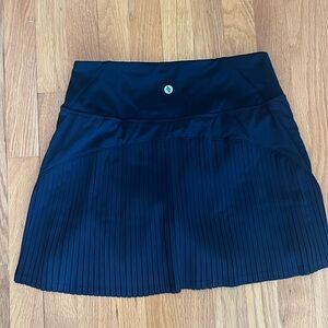NWT Sanity Black Skort Pleated Back M